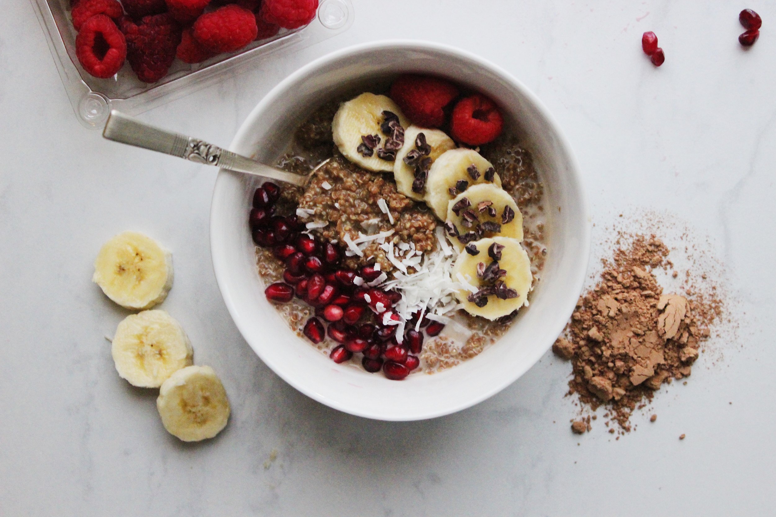 Chocolate Quinoa Breakfast Bowl