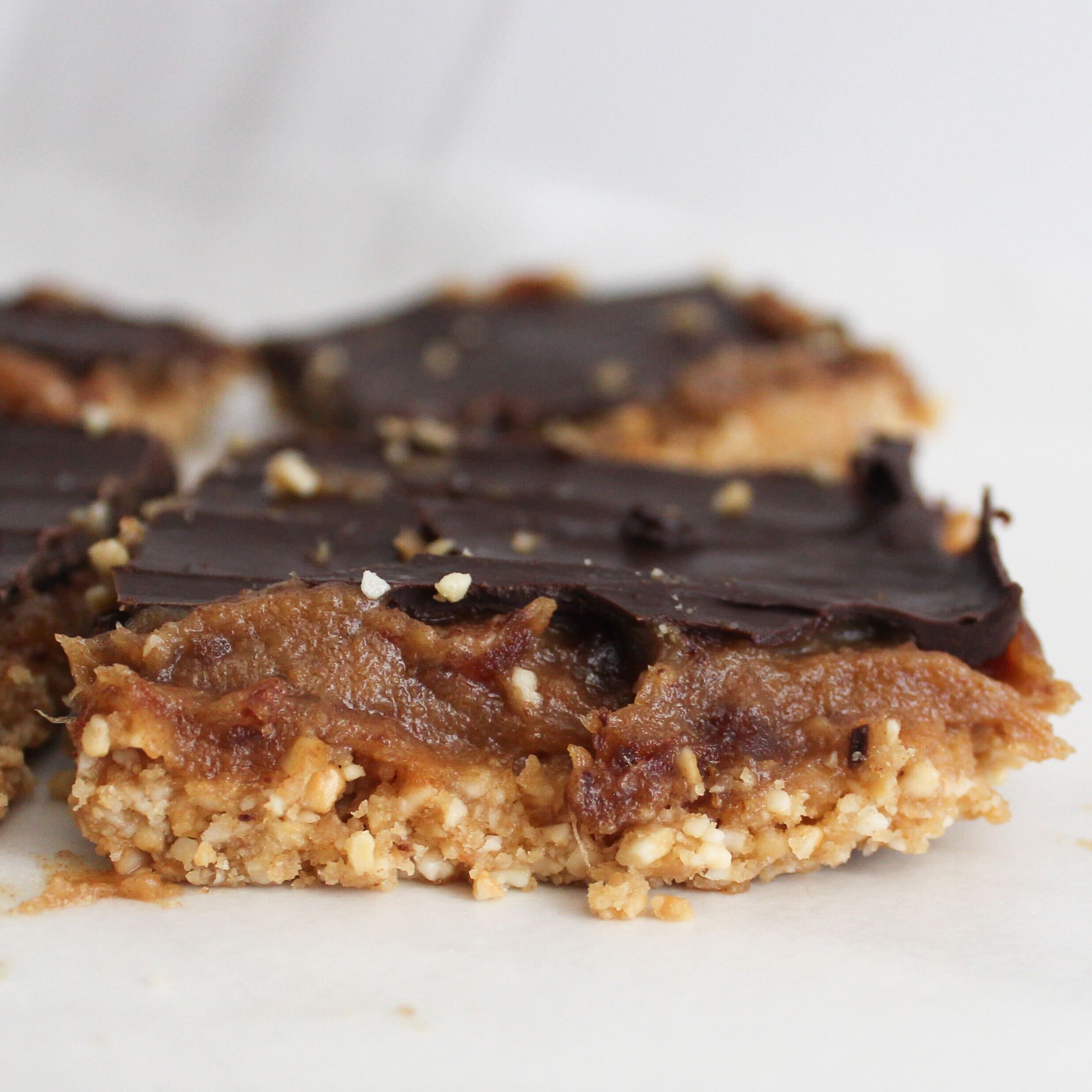 Chocolate Caramel Shortbread Bars (v, gf, rsf)