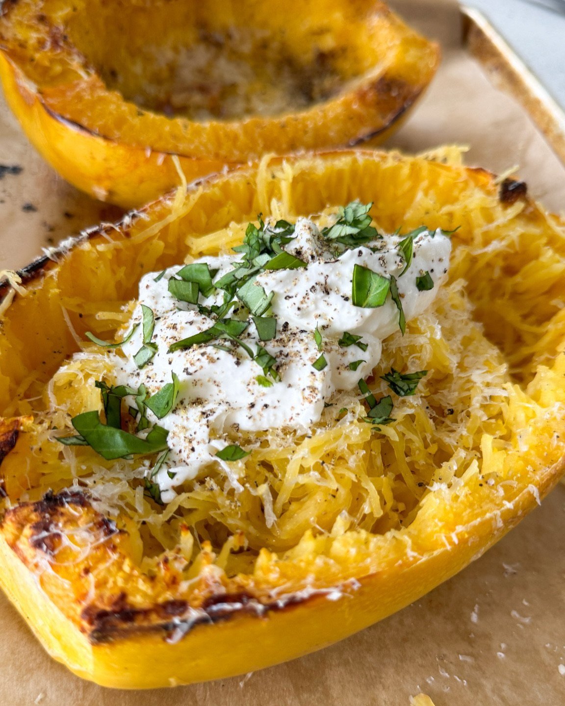 Cacio e Pepe Spaghetti Squash