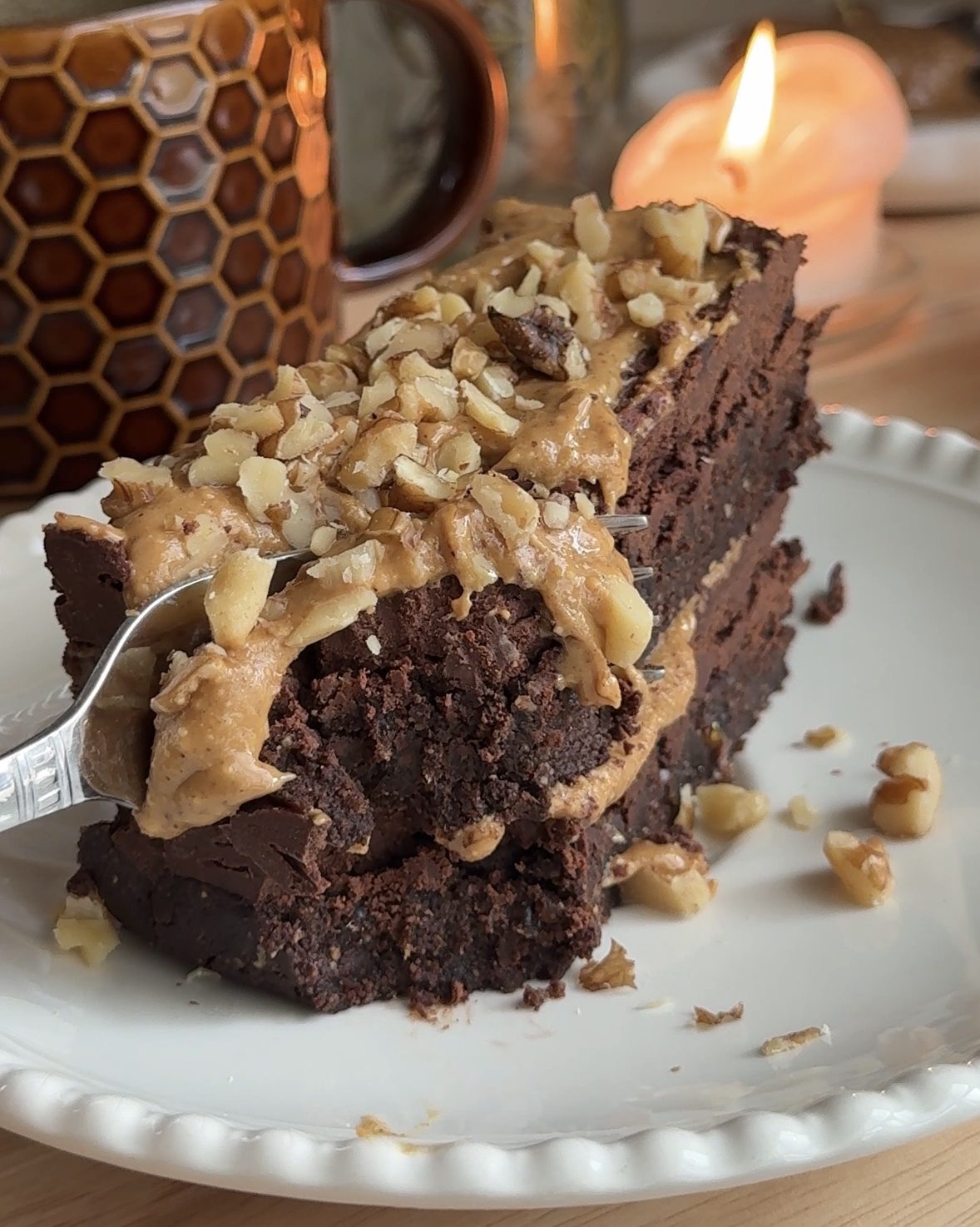 Healthy No Bake Chocolate Peanut Butter Brownies