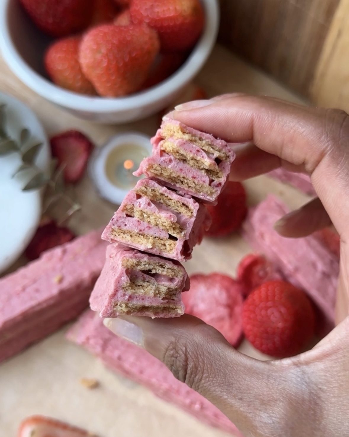 Strawberry Kit Kat Bars